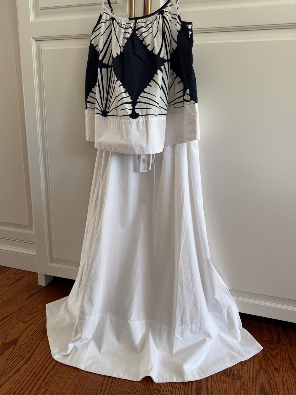 Banana Republic crisp White Drawstring Maxi Skirt. Extra wide hem XS NWT